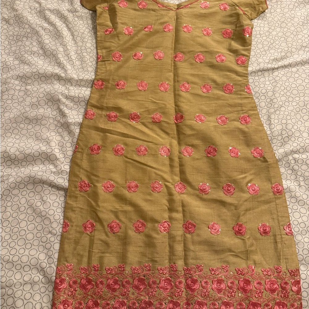 Elegant Floral Embroidered Dress